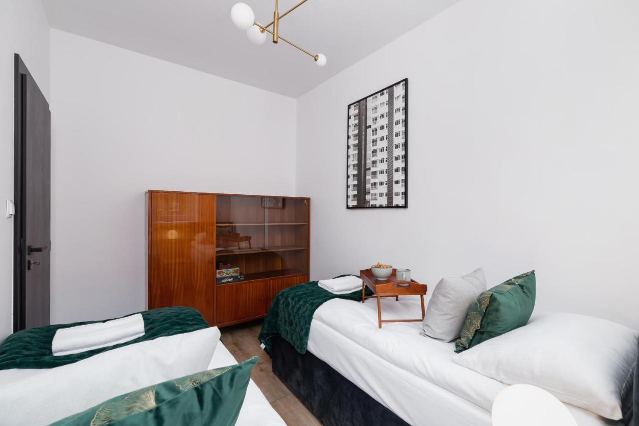 Apartments Osiedle Szkolne Cracow By Noclegi Renters Krakow Exterior photo